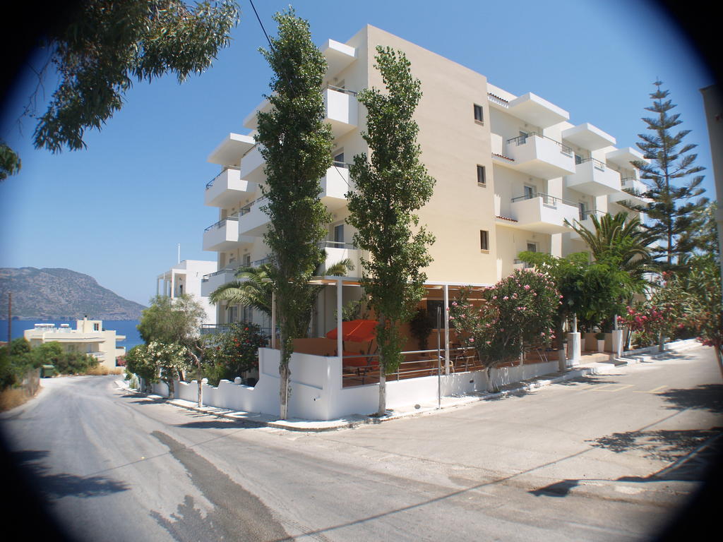Iolkos Hotel Karpathos Esterno foto
