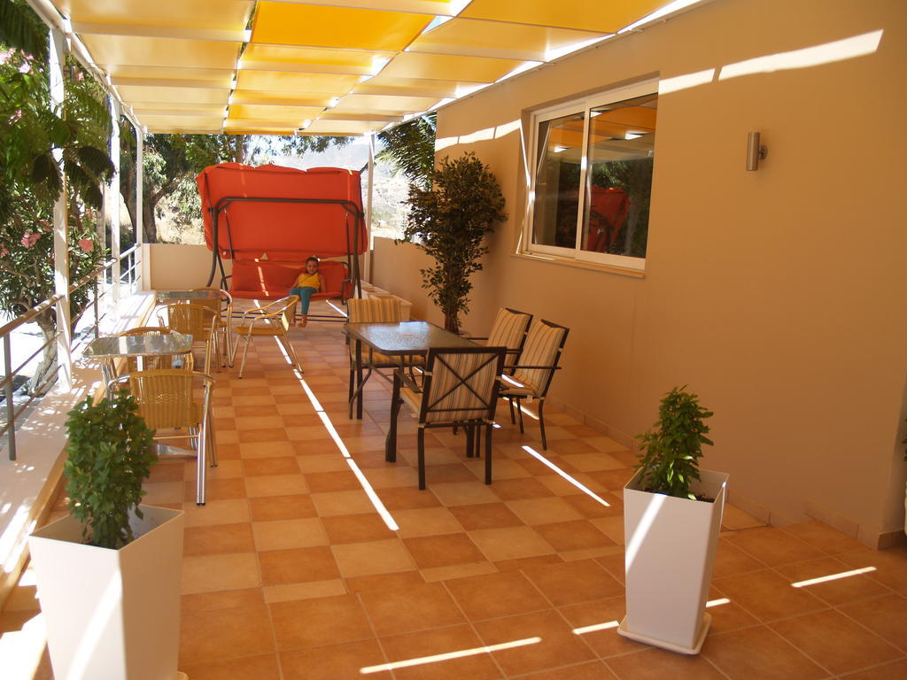 Iolkos Hotel Karpathos Esterno foto