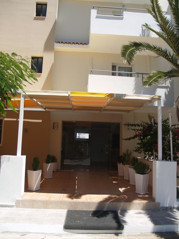 Iolkos Hotel Karpathos Esterno foto